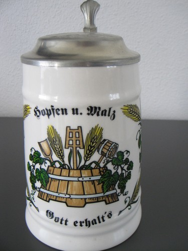 Bierkrug mit zinndeckel - bierkrug,