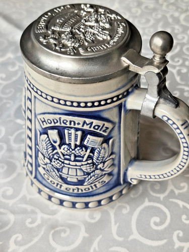 Bierkrug humpen mit zinndeckel - humpen,